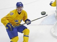 Dopinga lietošanā pieķerts arī zviedru hokejists Bekstrēms