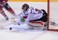 Video: KHL atvairīto metienu topā arī dinamietis Sedlāčeks