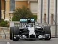 Rosbergs pagarina līgumu ar "Mercedes" līdz 2016. gadam