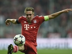 "Bayern" pagarina līgumu ar Lāmu un Milleru, "Juventus" - ar Pirlo