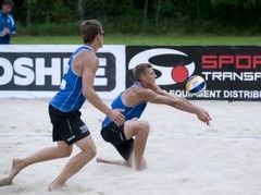 Latvijas pludmales volejbola dueti Eiropas U-23 čempionātā turpina perfekti