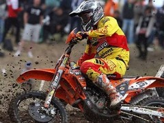 Karro labs otrais brauciens un 12. vieta Zviedrijas MXGP posmā