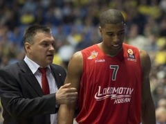Amerikānis Hendrikss "EuroBasket" kvalifikācijā pārstāvēs Maķedoniju