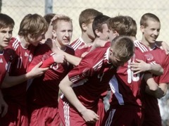 Latvijas U18 izlase pieveic Igaunijas vienaudžus