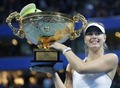 Šarapova "China Open" finālā apspēlē Kvitovu