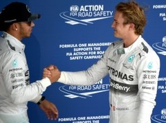 Rosbergs nozog Hamiltonam "pole position" Brazīlijā