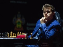 Karlsens uzvar 11. partijā un aizstāv šaha čempiona titulu