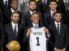 Obama: "Dankans, Pārkers un Džinobili ir labākais trio NBA vēsturē"