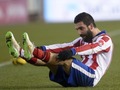 Arda Turans netiek sodīts par mešanu tiesneša asistentam ar futbola zābaku