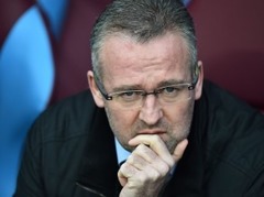 "Aston Villa" atlaiž galveno treneri Lambertu