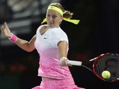 Kvitova izvairās no kārtējās agrās izstāšanās Dubaijā