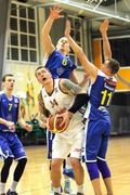 Foto: "Barons/LDz" basketbolisti apliecina pārākumu pār BK "Saldus"