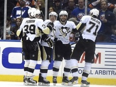 Malkinam trīs piespēles, "Penguins" pirmā uzvara sezonā pār "Capitals"