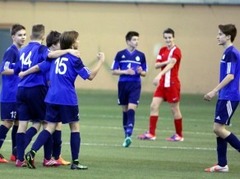 Rīgas futbolisti pēc sāncenšu klupieniem uzvar LFF Futbola akadēmijas U-14 reģionu izlašu turnīrā
