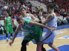 ''Unics'' uzvar ''Kalev'', saglabājot ''VEF Rīga'' izredzes uz play-off