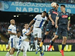 "Dnipro" izglābjas no zaudējuma Neapolē, "Sevilla" pārliecinoši uzveic "Fiorentina"