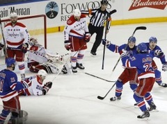 "Rangers" papildlaikā pagarina sēriju, "Ducks" izcīna trešo uzvaru