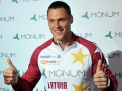 Štrombergs pakāpjas uz otro vietu pasaules rangā, Latvija sestā olimpiskajā rangā