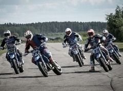 Austrumeiropas labākie Supermoto braucēji satiekas Madonā