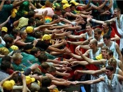 Kļūsti par EuroBasket 2015 brīvprātīgo: papildus pieteikšanās līdz 1. septembrim