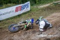 Foto: Supermoto fināls aizvadīts lietū un dubļos, sportistiem kritieni un uzvaras