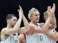 Latvija dosies ceturtdaļfināla cīņā pret čempioni un mājinieci Franciju