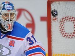 Video: Masaļskim nedēļas labākais atvairījums KHL