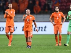 "Euro 2016" bez Nīderlandes, Turcija izcīna ceļazīmi pirmspēdējā minūtē