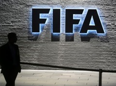 FIFA amatpersona kukuļos samaksājusi vairāk nekā deviņus miljonus eiro