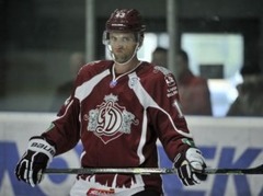 KHL par dūrienu ar nūju soda Sestito