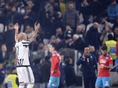 Dzadza nodrošina ''Juventus'' minimālu uzvaru pār ''Napoli''