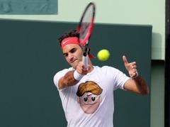 Federers vīrusa dēļ atliek Maiami plānoto atgriešanos