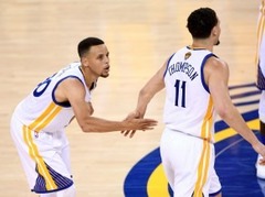 Vai beidzot sevi apliecinās "Splash Brothers"?