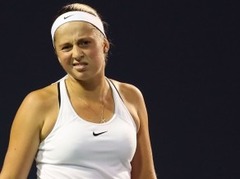 Ostapenko mačā pret Radvaņsku trūkst precizitātes