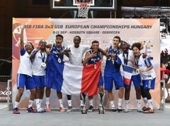 Francijas 3x3 basketbolistiem dubults triumfs Eiropas U18 čempionātā