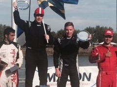 Slakterim uzvara ūdens motosporta PČ posma ātrumsacīkstēs Francijā