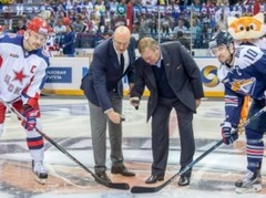 Krievijas rekordists Mozjakins atzīts par nedēļas labāko uzbrucēju KHL