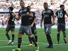 Problēmu māktā ''West Ham'' piedzīvo ceturto zaudējumu pēc kārtas