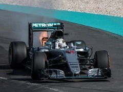 "Mercedes" atklāj Hamiltona izstāšanās iemeslu