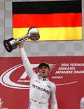 Foto: Rosbergs Japānā sper lielu soli pretī pirmajam F1 titulam
