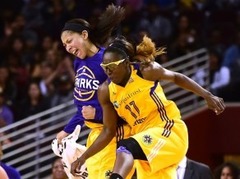 Pārkere netiek iekļauta WNBA simboliskajos pieciniekos