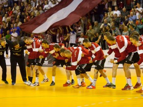 Latvijas handbolisti dosies cīņā pret olimpiskajiem čempioniem