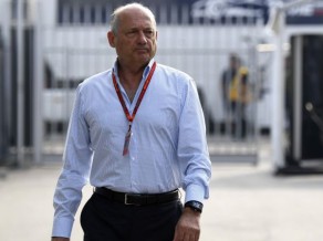 Noslēgsies Rona Denisa 35 gadu ēra F1 komandas "McLaren" vadītāja amatā