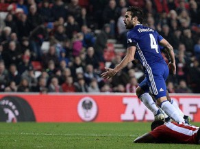 ''Chelsea'' desmitā uzvara pēc kārtas, Zlatans izglābj MU
