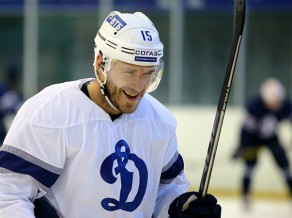 Karsumam vārti, "Dynamo" tiek galā ar KHL pastarīti