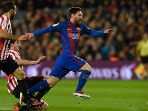 Mesi atkal realizē brīvsitienu, "Barcelona" nervozi pārvar "Athletic" barjeru
