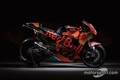 Foto: "KTM" prezentē savu pirmo MotoGP motociklu