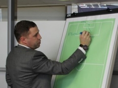 Dobrecovs, Koliņko un citi Latvijas treneri iegūst Pro-UEFA licenci