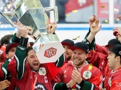 Čempionu hokeja līgā būs divas komandas no Lielbritānijas, viena no Polijas