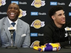 Maģiskais Džonsons: "Nākamvasar "Lakers" tirgū atkal būs nopietns spēks"